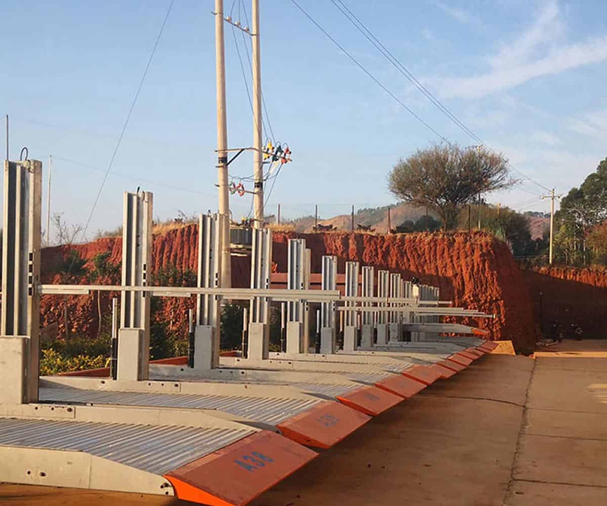 石柱地下室簡(jiǎn)易升降類立體停車位維保