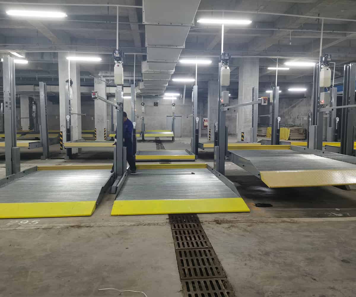 地下室簡(jiǎn)易升降類(lèi)機(jī)械式停車(chē)庫(kù)二手