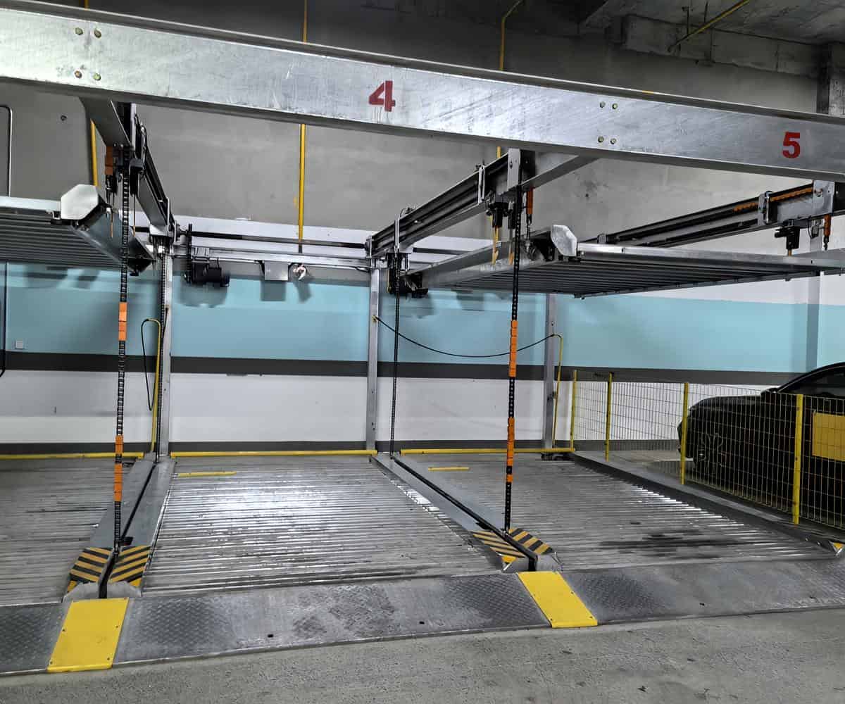 南溪立體車庫二層機械式立體停車設(shè)備保養(yǎng)：維護要點、保養(yǎng)周期及常見問題解析