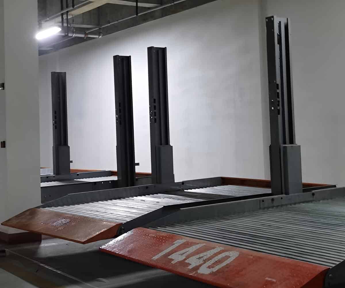 南明三層機(jī)械停車位的方便停車方法